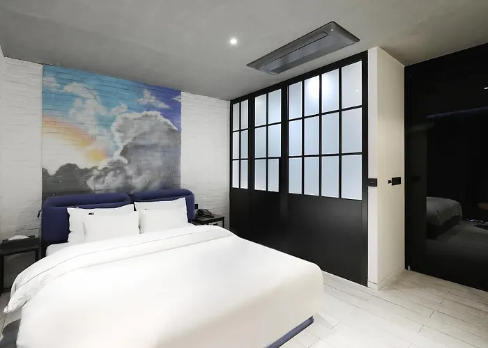 Hotel The Designers Premier Seongsu And Konkuk Univ 2*