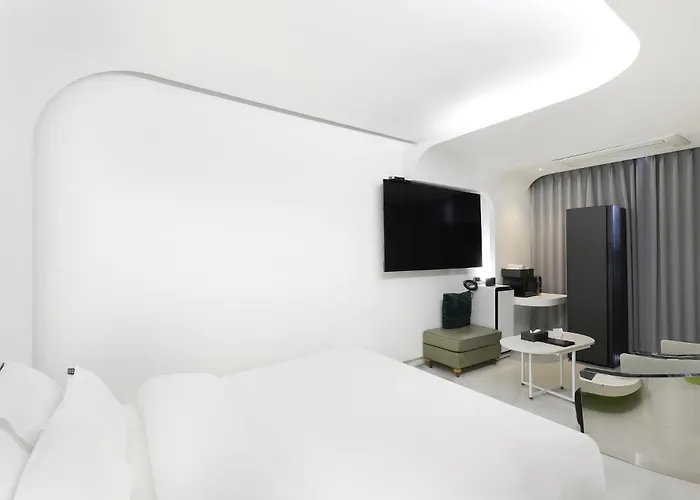 The Designers Premier Seongsu And Konkuk Univ Hotel 2*